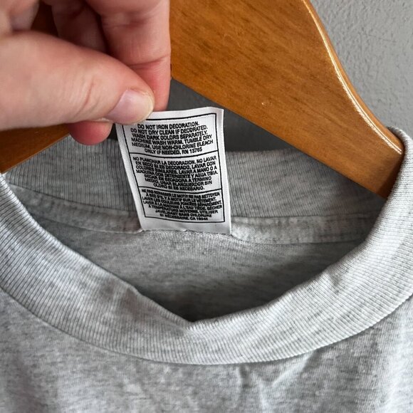 Tazmanian Devil T-Shirt The Beer Faucet Grey with Pink Logo Size L - Picture 5 of 7